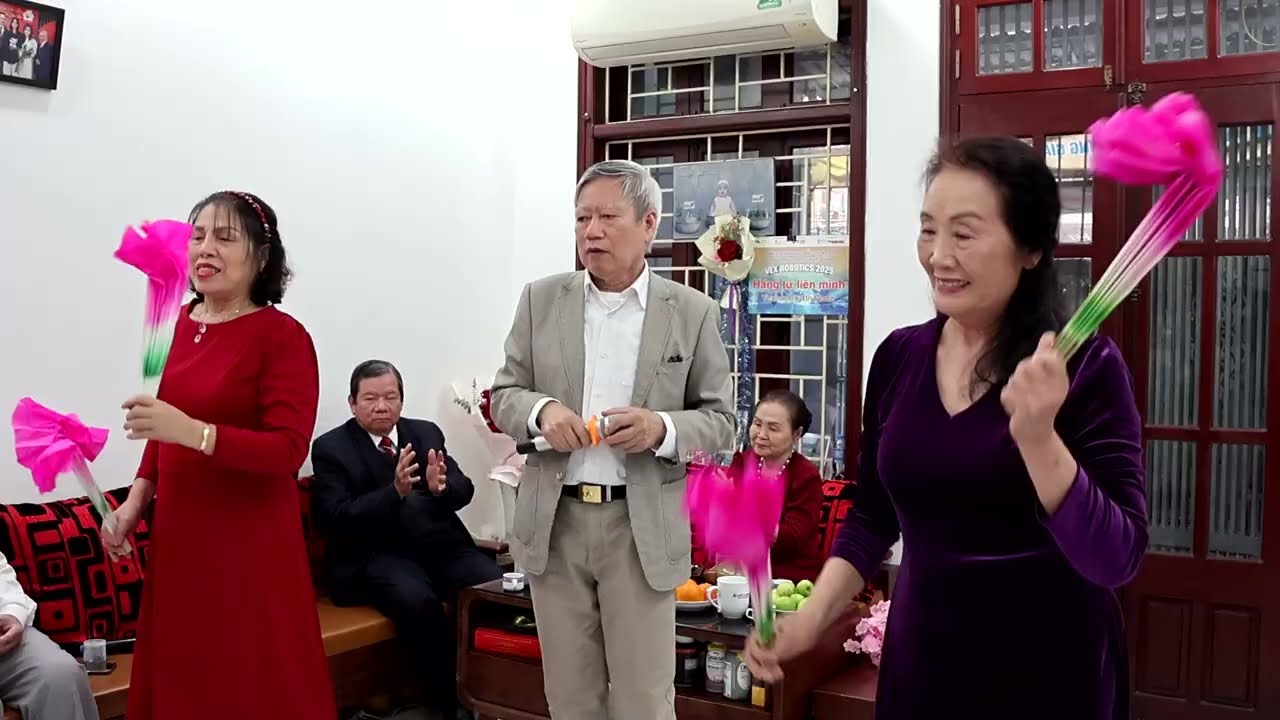 Đầu xuân vui hát dân ca (Ngày mùng 07 tháng Giêng năm Bính Ngọ)