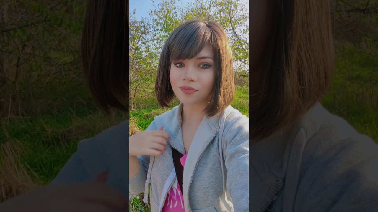 10 Things us girls need | Chloe Price & Max Caulfield@nikkihatsunecosplay#cosplay| Life is strange