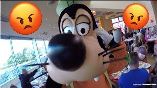 Goofy takes my GoPro in Cafe Mickey Disney
