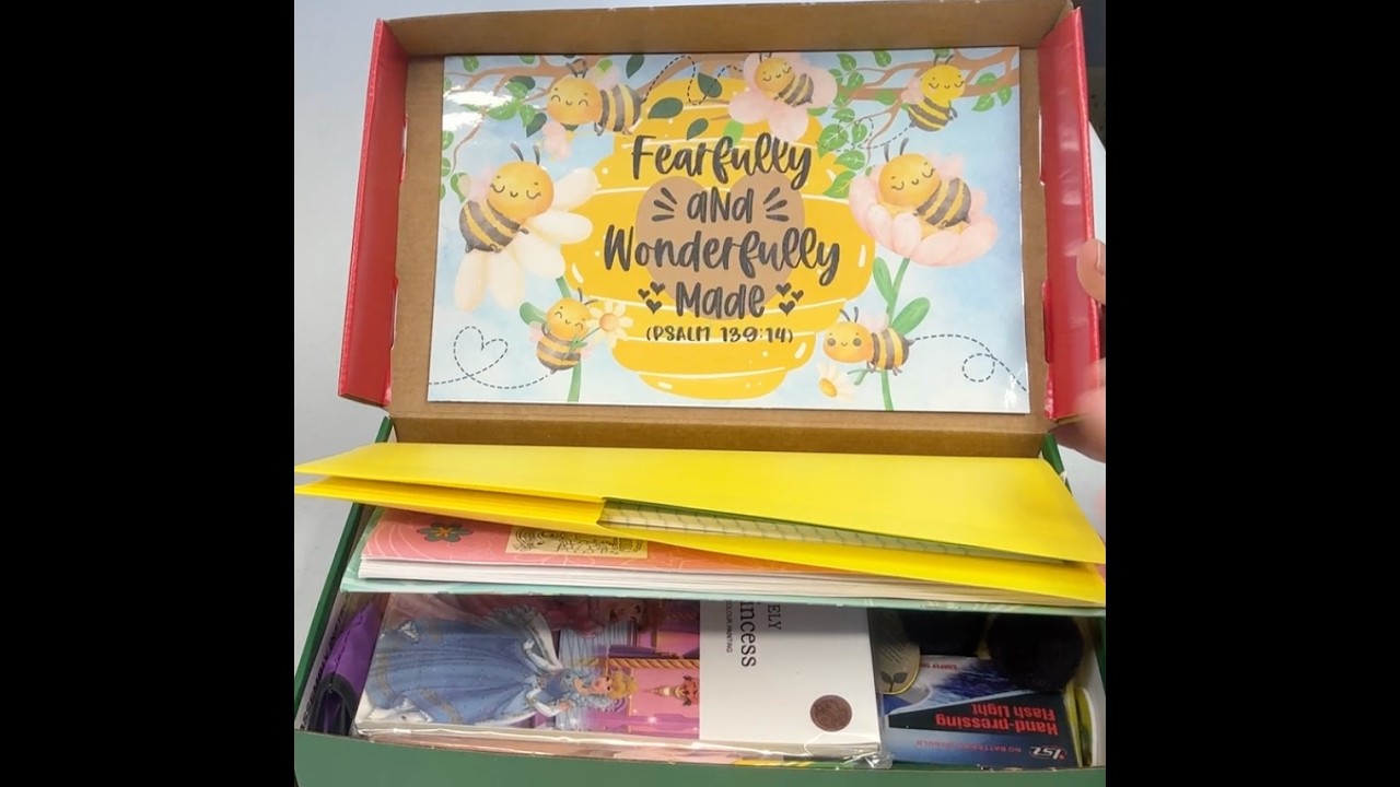 Bee Mine, девочка 10-14 лет; Люблю создавать и сотрудничать.