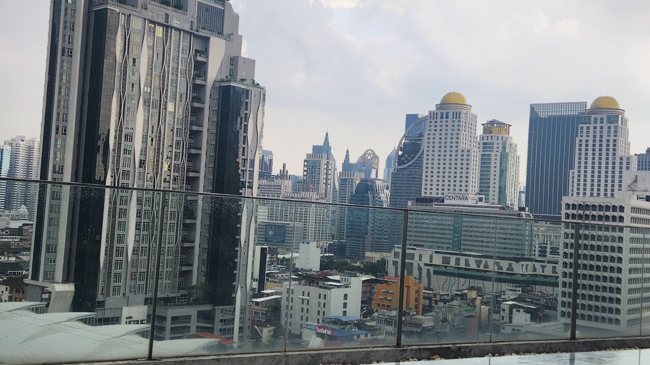 Дождь пошёл в Бангкоке и помешал планам