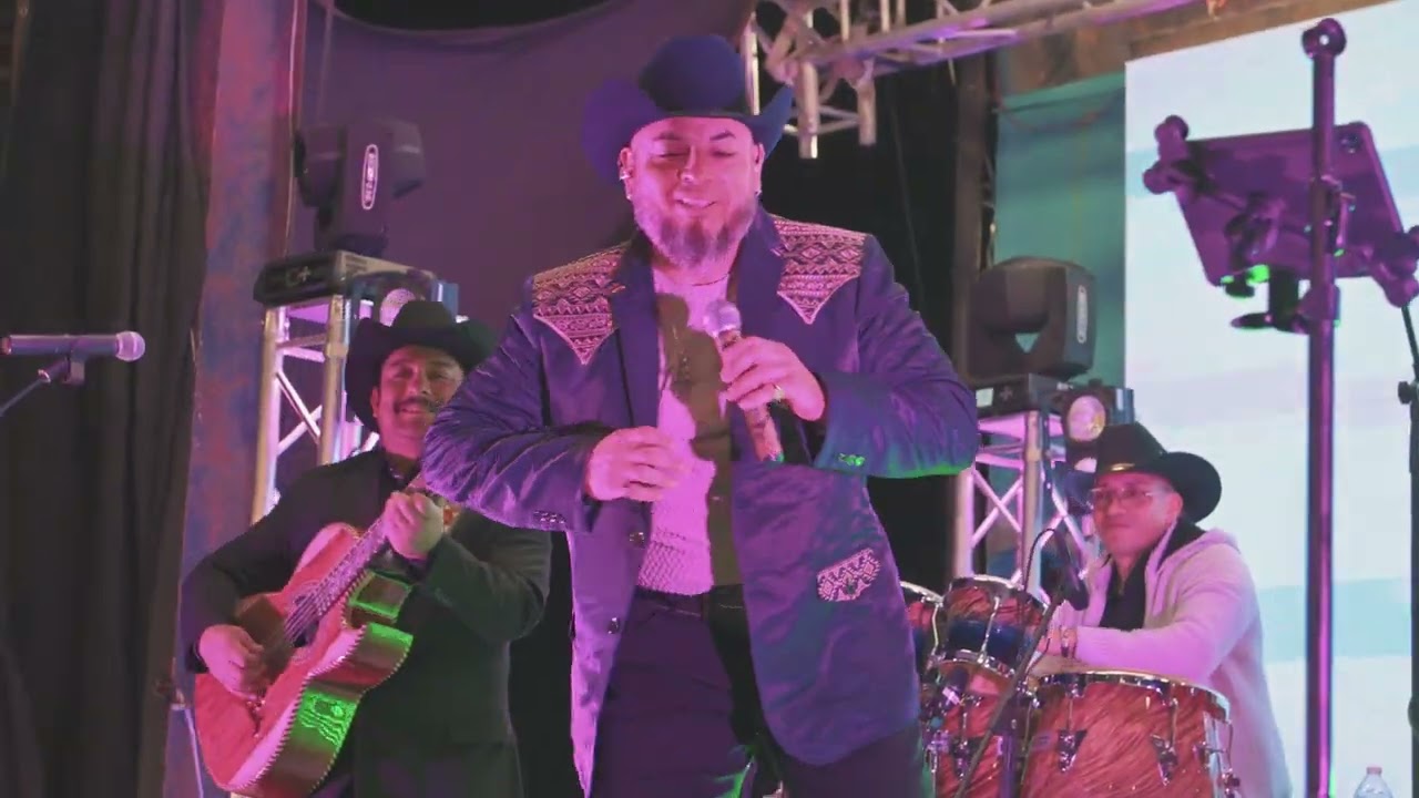 En Vivo/Live Domingo Elias 3Zero - Tus Mentiritas 🎶 🎵 