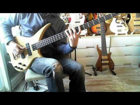 guitar-style-picking-technique-for-bass