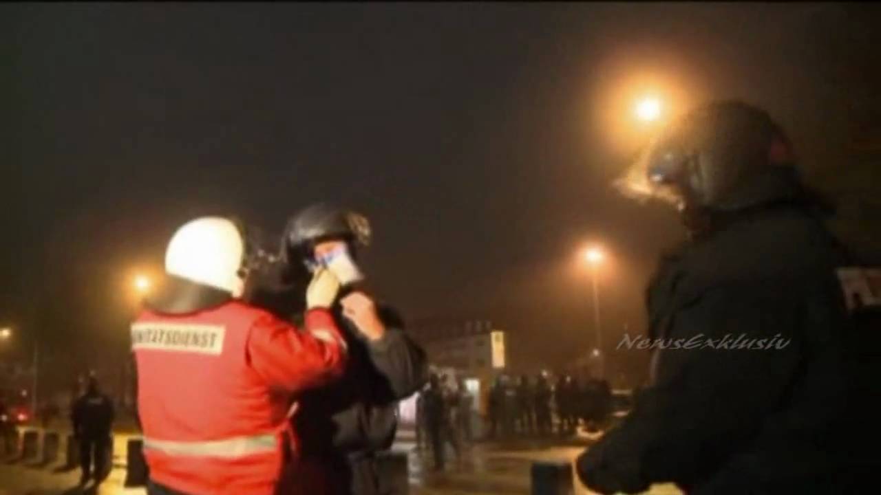 FC Hansa Rostock 0-2 FC St. Pauli (Straßenschlacht mit Polizei)