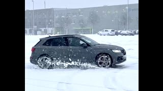 Audi SQ5 (2020) im Schnee