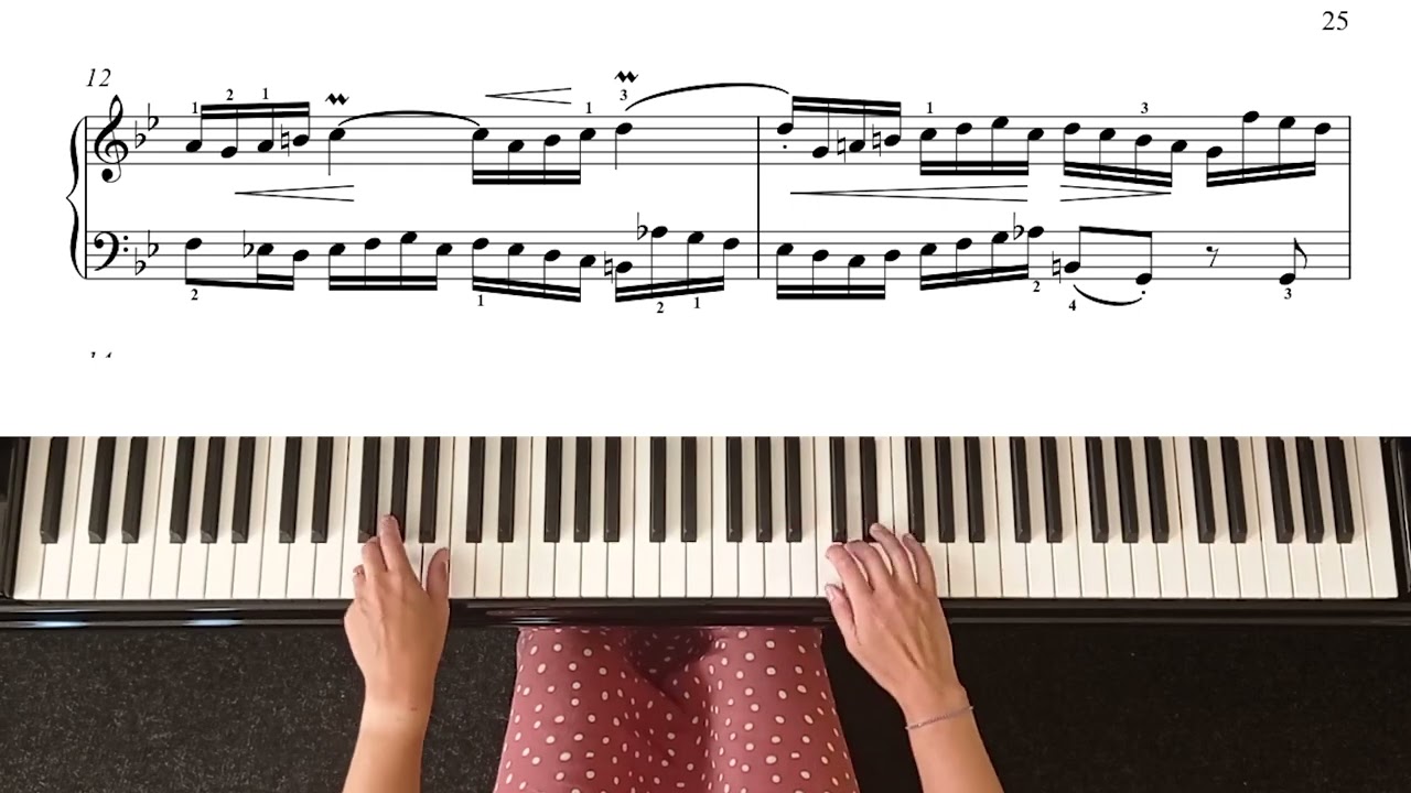 Bach - Invention No. 11 - BWV 782 - 182,000pts - YouTube