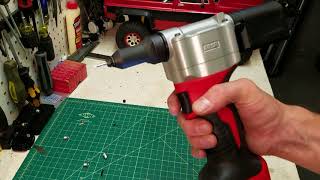 Milwaukee M12 Rivet Gun