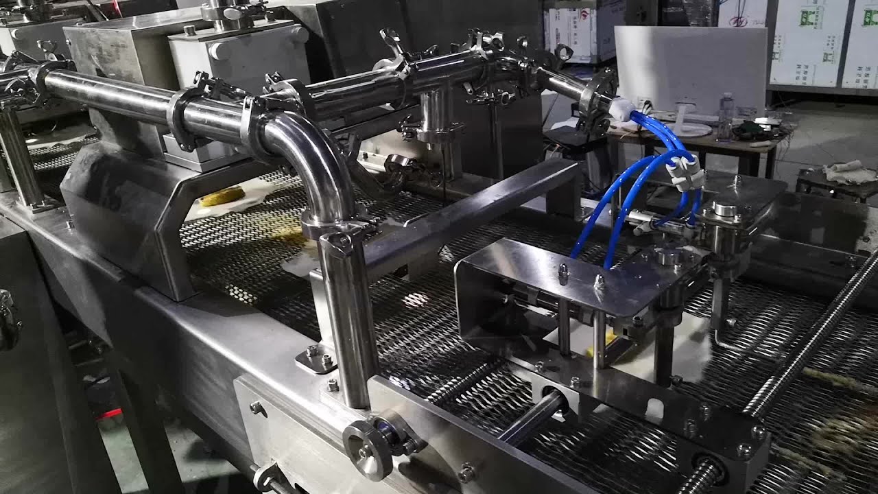 Small Automatic Spring Roll Folding Baking Production Line Roller Lumpia Making Machine