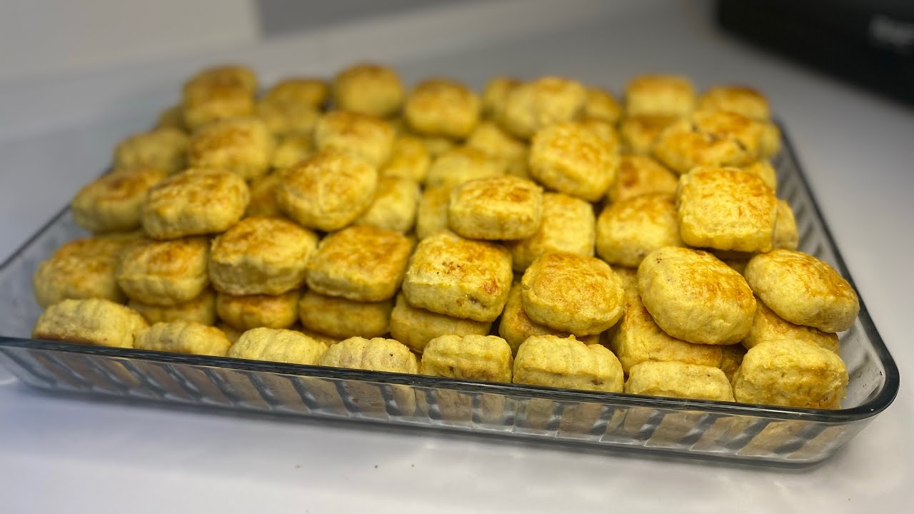 طريقة المعمول (الكليجة )  بسميد بطريقة سهلة وبسيطة