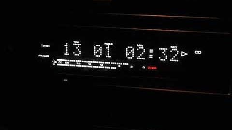 OB-6 sequence sub oscillator playing on only 2 voices SYNC mode.