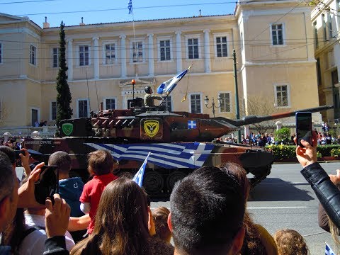 Στρατιωτική παρέλαση 25ης