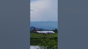 Batik Air Menuju Runway di Bandara Sultan Hasanuddin Makassar #shorts