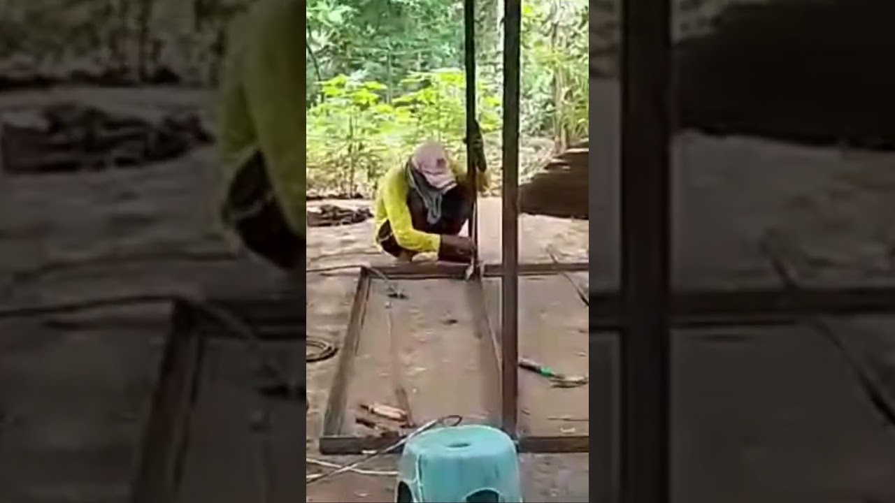 Building a nursery pen for our piglets 