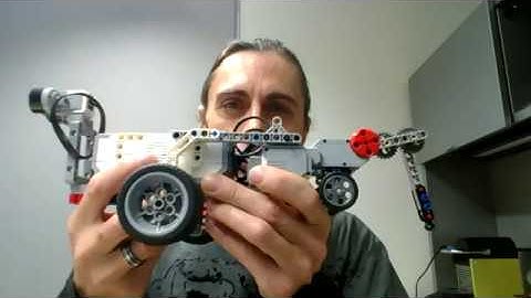 Lego Mindstorms EV3 Walking Robot: One-legged robot learning how to crawl with Q-learning