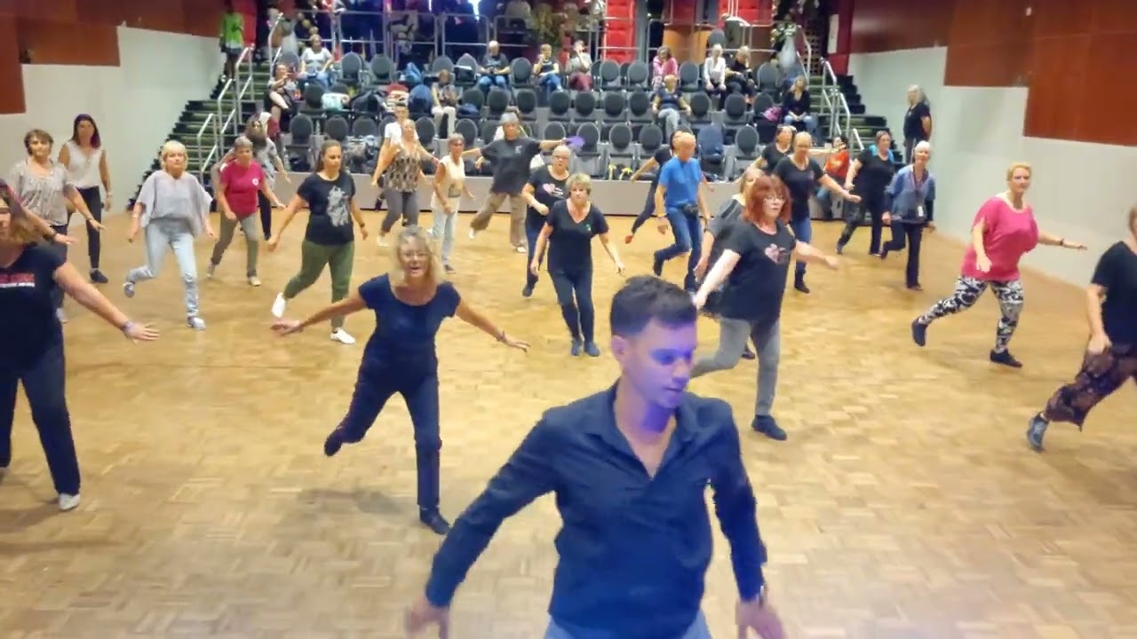 JUMANJI - Linedance (José Miguel Belloque Vane & Guillaume Richard)