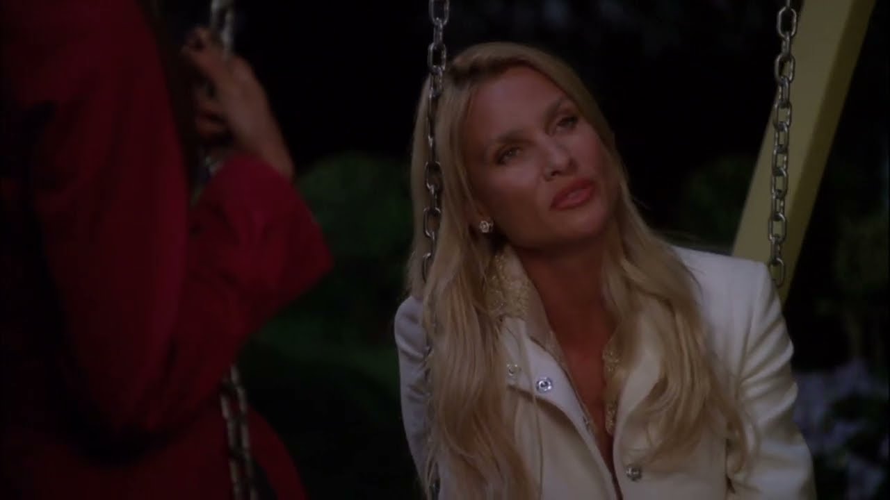 Desperate Housewives  - Edie Reflects On Her Life