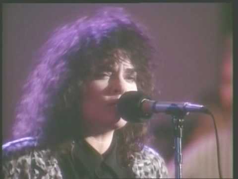 Rosanne Cash - My Baby Thinks He's A Train