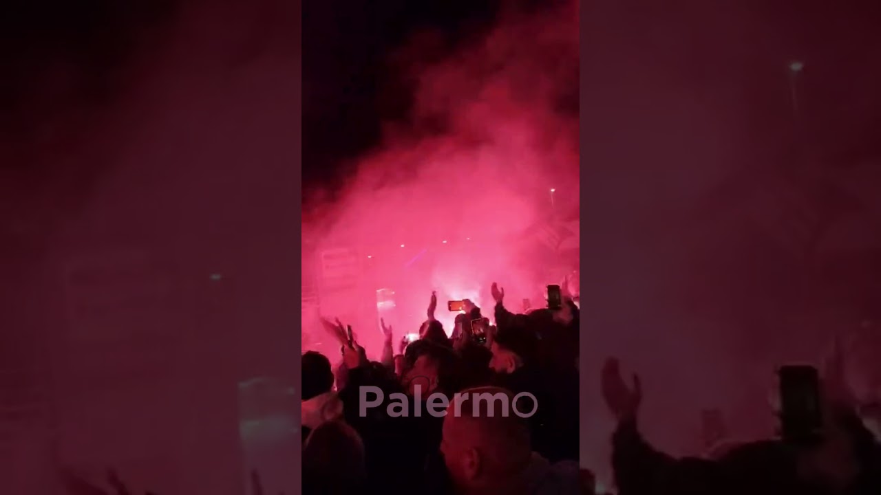 💗🖤 𝐋’𝐚𝐜𝐜𝐨𝐠𝐥𝐢𝐞𝐧𝐳𝐚 𝐚𝐢 𝐠𝐢𝐨𝐜𝐚𝐭𝐨𝐫𝐢 𝐝𝐢 𝐫𝐢𝐞𝐧𝐭𝐫𝐨 𝐝𝐚 𝐏𝐚𝐝𝐨𝐯𝐚, 𝐝𝐨𝐩𝐨 𝐮𝐧𝐚 𝐯𝐢𝐭𝐭𝐨𝐫𝐢𝐚 𝐟𝐨𝐧𝐝𝐚𝐦𝐞𝐧𝐭𝐚𝐥𝐞. 💗🖤