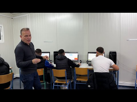 Εργαστήριο Πληροφορικής, Δωρεά