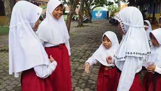 Download Lagu BINTANG KECIL DI SEKOLAH MP3