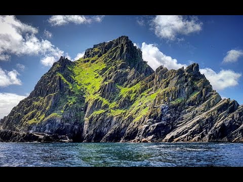 Video: Cara Mengunjungi Skellig Michael, Pulau Ireland Star Wars Fame