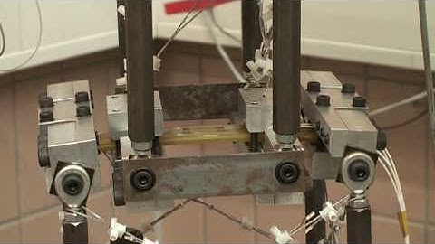 Fatigue life testing with optical strain gages
