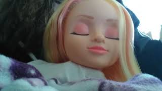 Play with my dolls hair with me/brushing doll hair [very lofi/asmr]