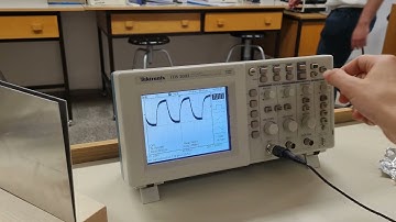 Bilkent PHYS102 Project: Examining Homemade Capacitors with Different Properties, Ata Seren