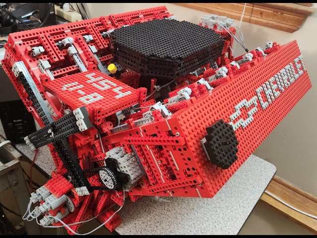 Regardez ce moteur 454 V8, version Lego, de Chevrolet fonctionner