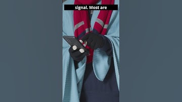 Why Don’t Touchscreens Work With Gloves? #shorts