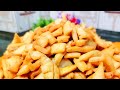 बाजार जैसा टेस्टी खस्ता कुरकुरे नमकपारे आसान तरीके से घर पर बनाये | Tea Snacks | #namakparay #snacks
