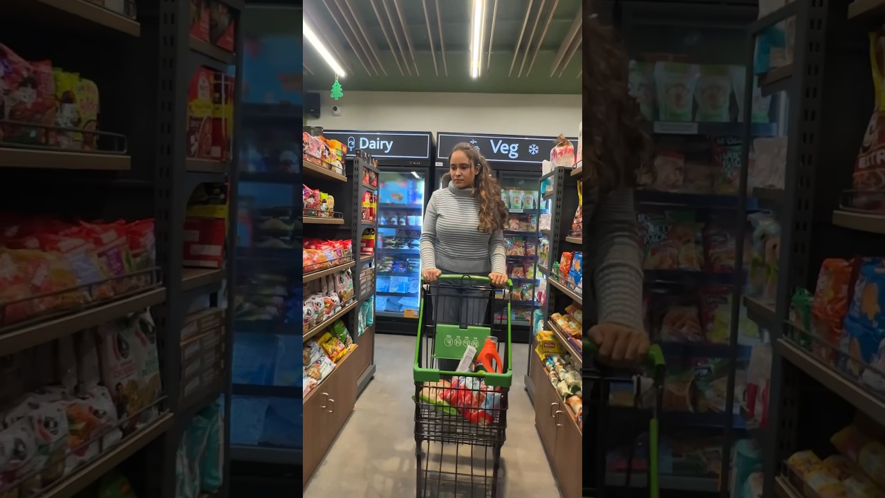 Grocious- a shopping store in 