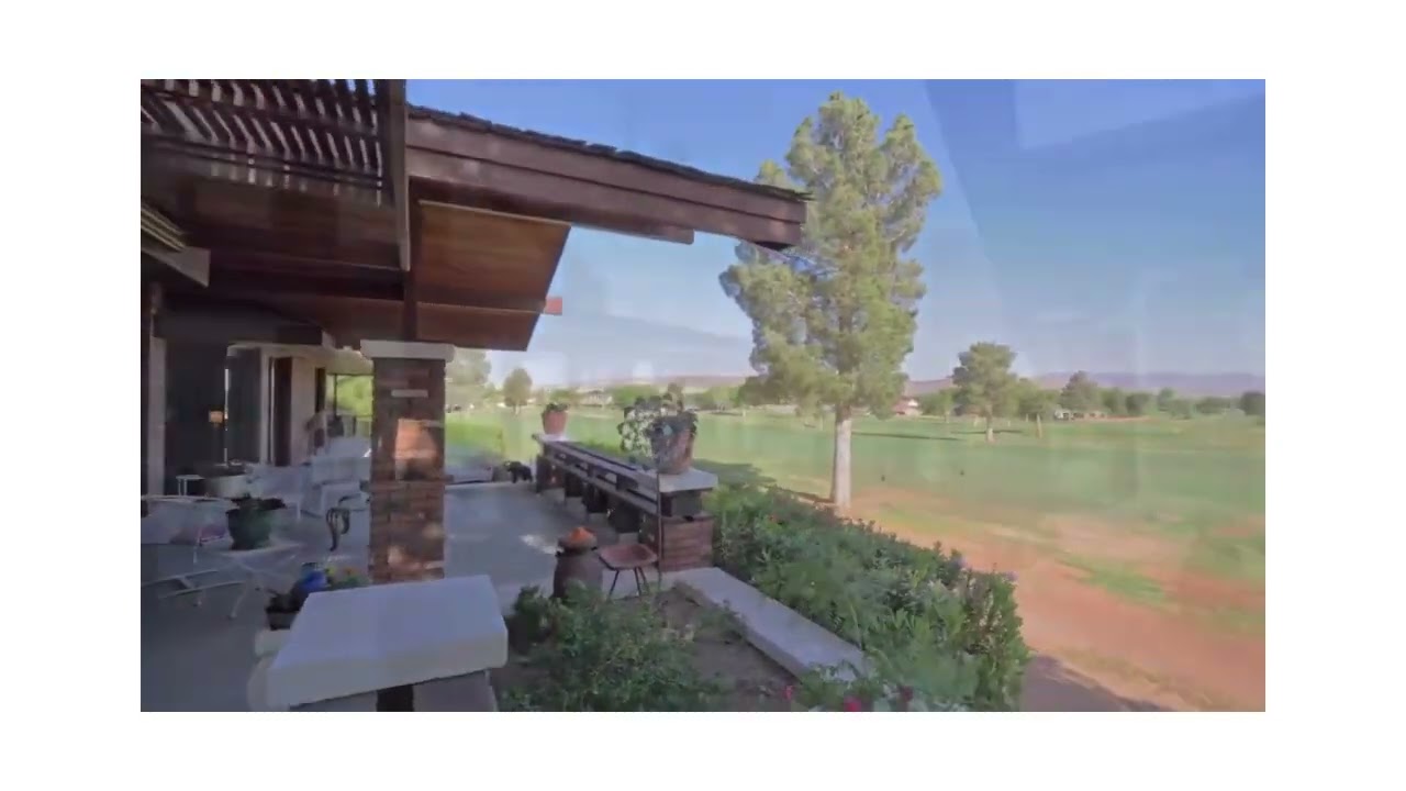 Frank Lloyd Wright-inspired Masterpiece in Bloomington Country Club!