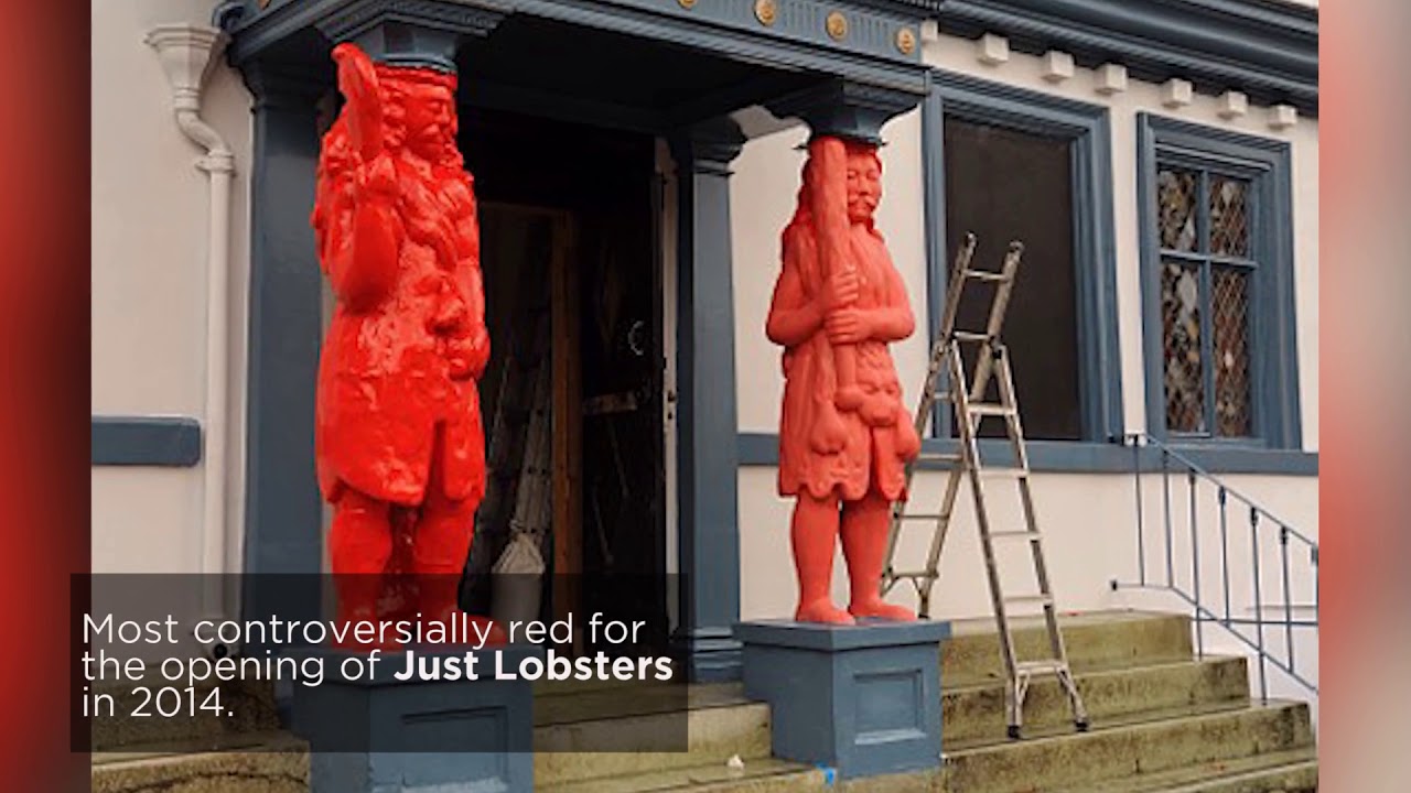 formerly traduccion Former Samson and Hercules statues given another makeover
