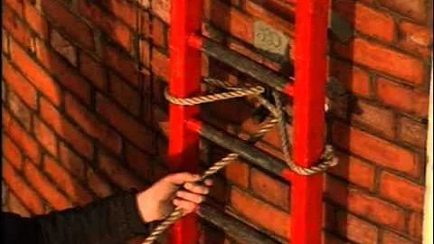 Fred Dibnah laddering a chimney (Part 1)