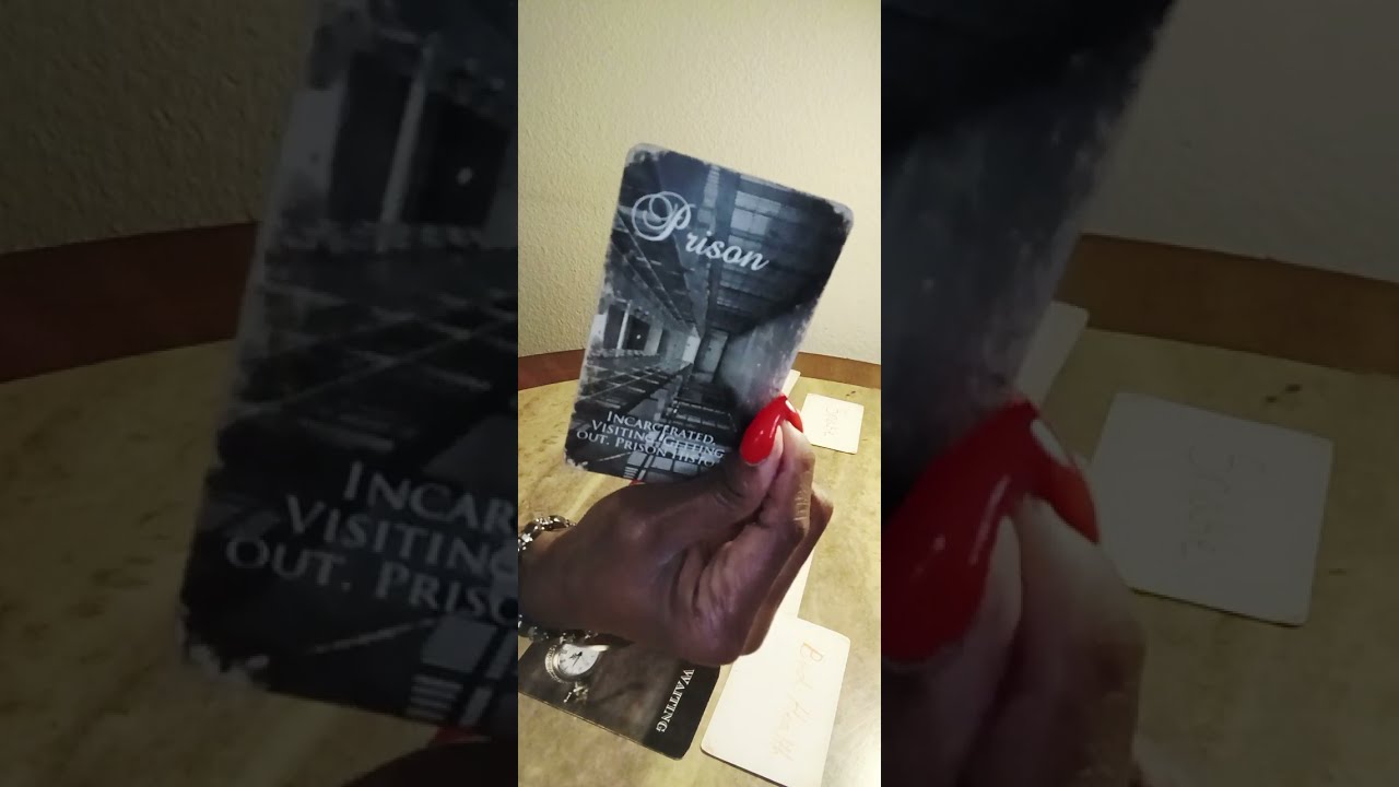 В суде будет много драмы и разрушений. Старый коррумпированный судья окажется в нищете, и все при...