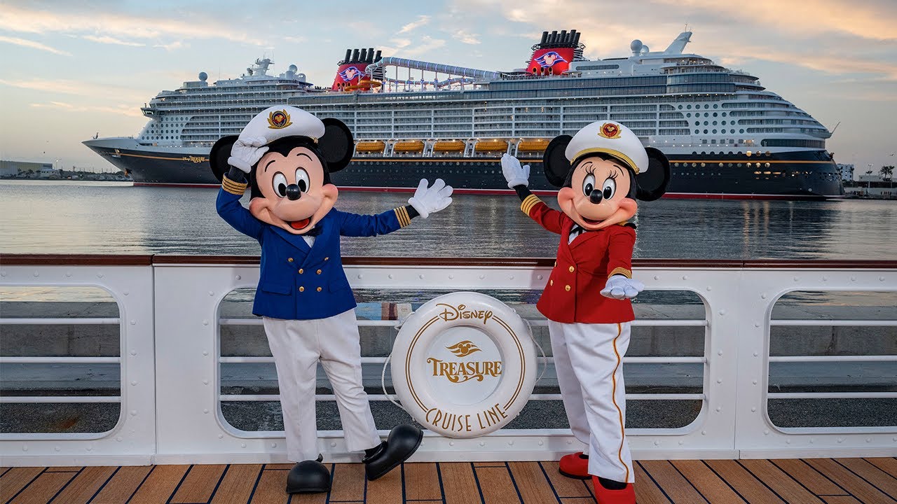 Early arrival of Disney treasure in port canaveral