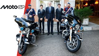 Felipe VI recibe a Marc y Álex Márquez 👑🏍️ | Reconocimiento a los reyes de MotoGP