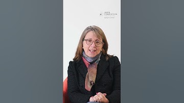 When did the first brain show up on Earth?