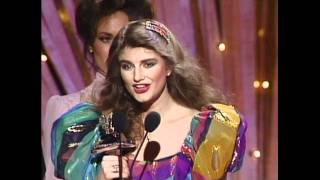 Sylvia Wins Top Female Vocalist - ACM Awards 1983
