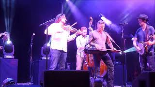 Infamous Stringdusters at the 2017 Philly Folk Festival