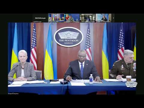 Austin Hosts Meeting on Ukraine Defense