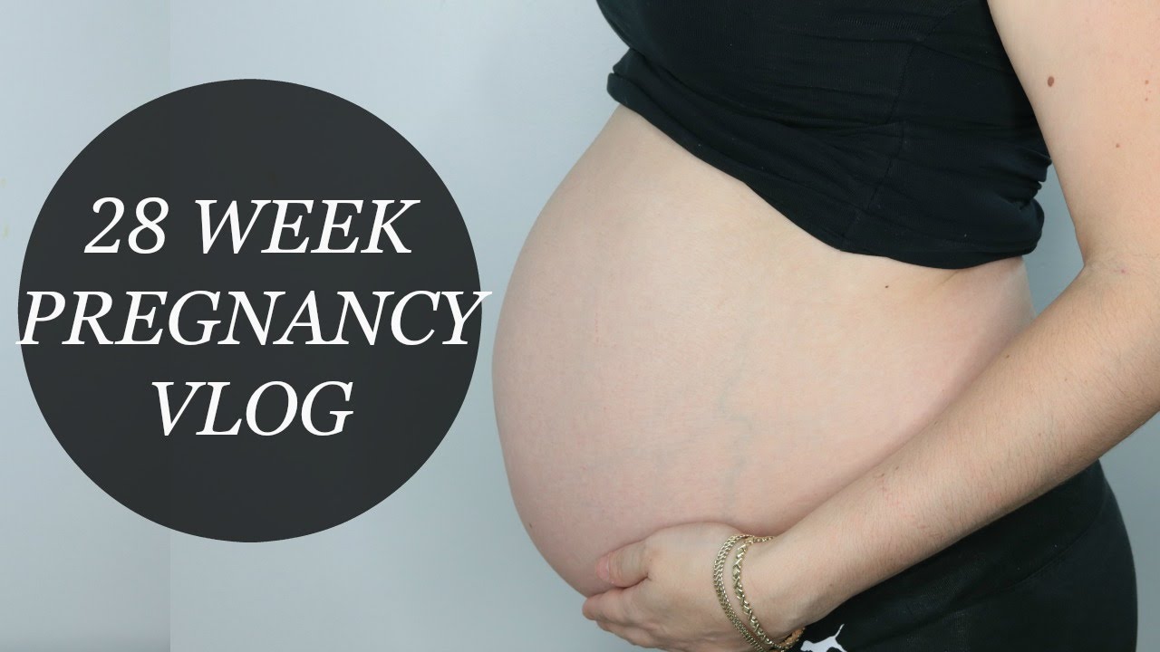 28 Week Pregnancy Vlog - Free Breast Pump and Glucose Test - hellocrisst