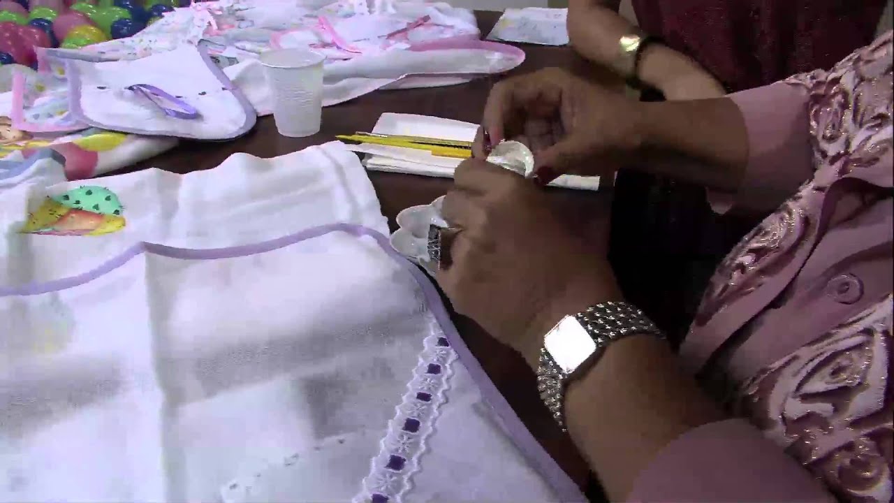 Pintura em Fralda por Filó Frigo - 10/04/2013 - Mulher.com - P1/2