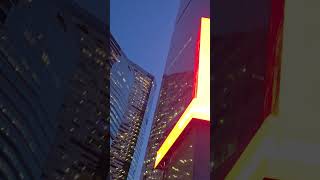 Будущее наступило в Москва Сити  роботы подарили столиц #moscowcity #москва #москвасити #moscowcity
