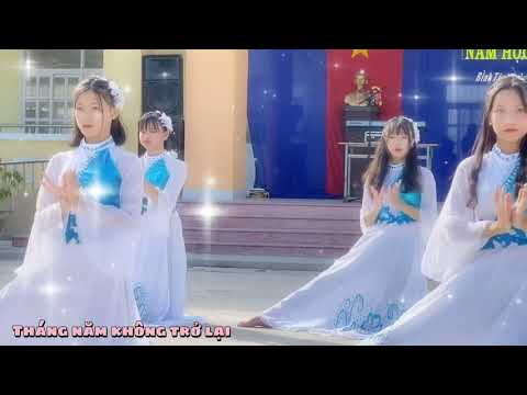 Video THÁNG NĂM KHÔNG TRỞ LẠI | THE WALL NUTSZZ | DANCE LỚP... - youtube