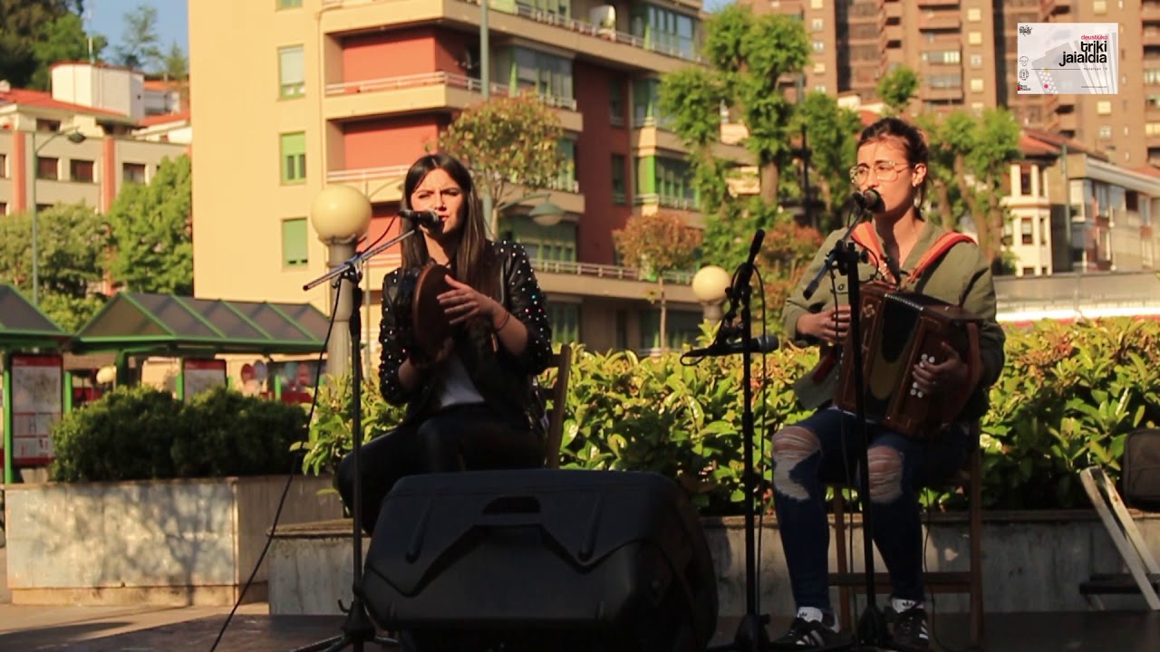 DEUSTUKO TRIKI JAIALDIA 2018 - AMETS ORMAETXEA ETA IRATI GUTIERREZ