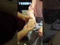rubber band magic that goes from hand hand