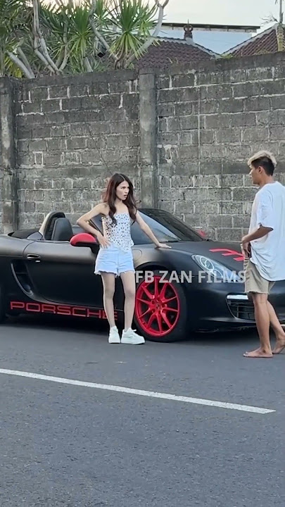 KELAKUAN CEWEK INI SANGAT MERESAHKAN #prank #feedshorts #automobile #hiburansegar
