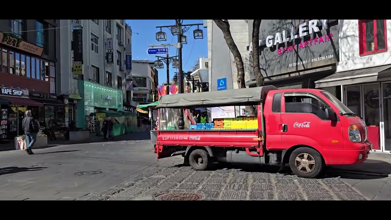 Walking Through Insadong Culture Street | Traditional Hanok Alley in Seoul